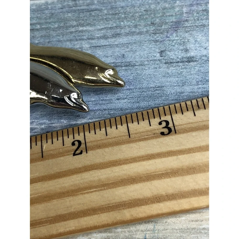 Vintage LIZ CLAIBORNE BROOCH PIN Silver & Gold‎ Tone DOUBLE DOLPHINS JUMPING